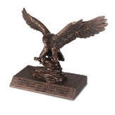 Aguila, Escultura  (Eagle Sculpture, Spanish, Small)