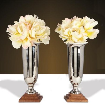 Brighton 11 Altar Vases Set Of 2 Christianbook Com