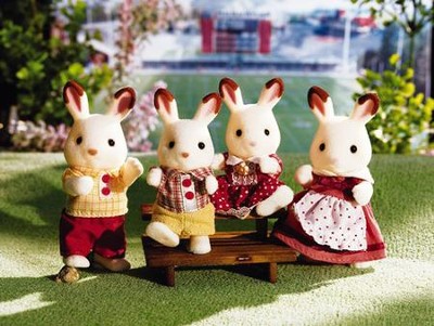 Calico Critters Hopscotch Rabbit Family  - 