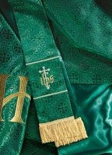 Maltese Jacquard Parament Set of 3, Green (Holy, Holy, Holy)