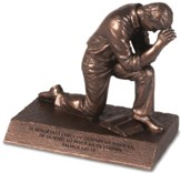 Escultura de hombre orando, pequeña  (Praying Man Sculpture, Small)