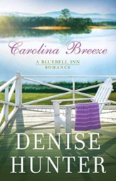 Carolina Breeze: A Bluebell Inn Romance, Large Print