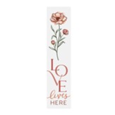 Love Lives Here Wall Decor