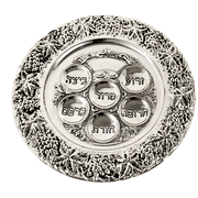 Passover Seder Plate Grapevine Design