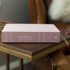 NIV The Woman's Study Bible - Exterior Photo